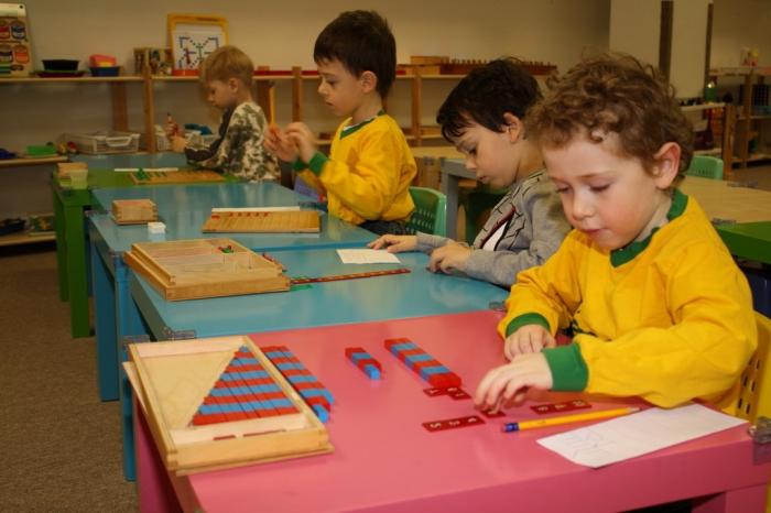 Los juegos didácticos son una forma conveniente de organizar las actividades de los niños
