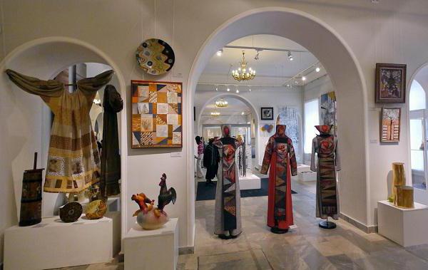 Museo de arte decorativo y folclórico.