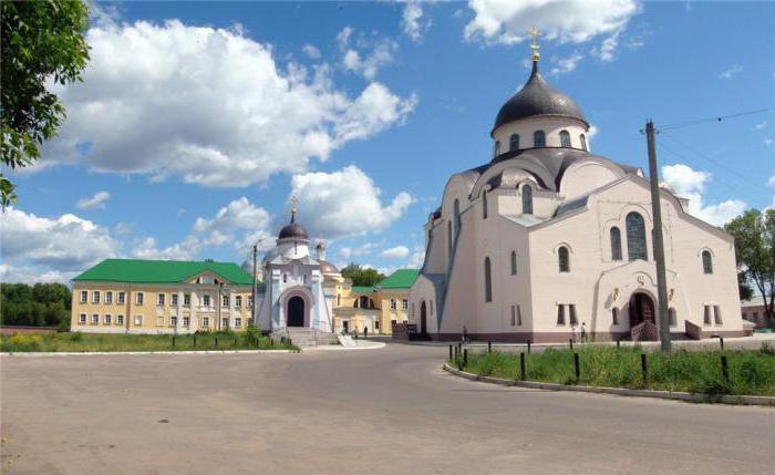 Catedral de la Resurrección (Tver): características arquitectónicas, historia, críticas